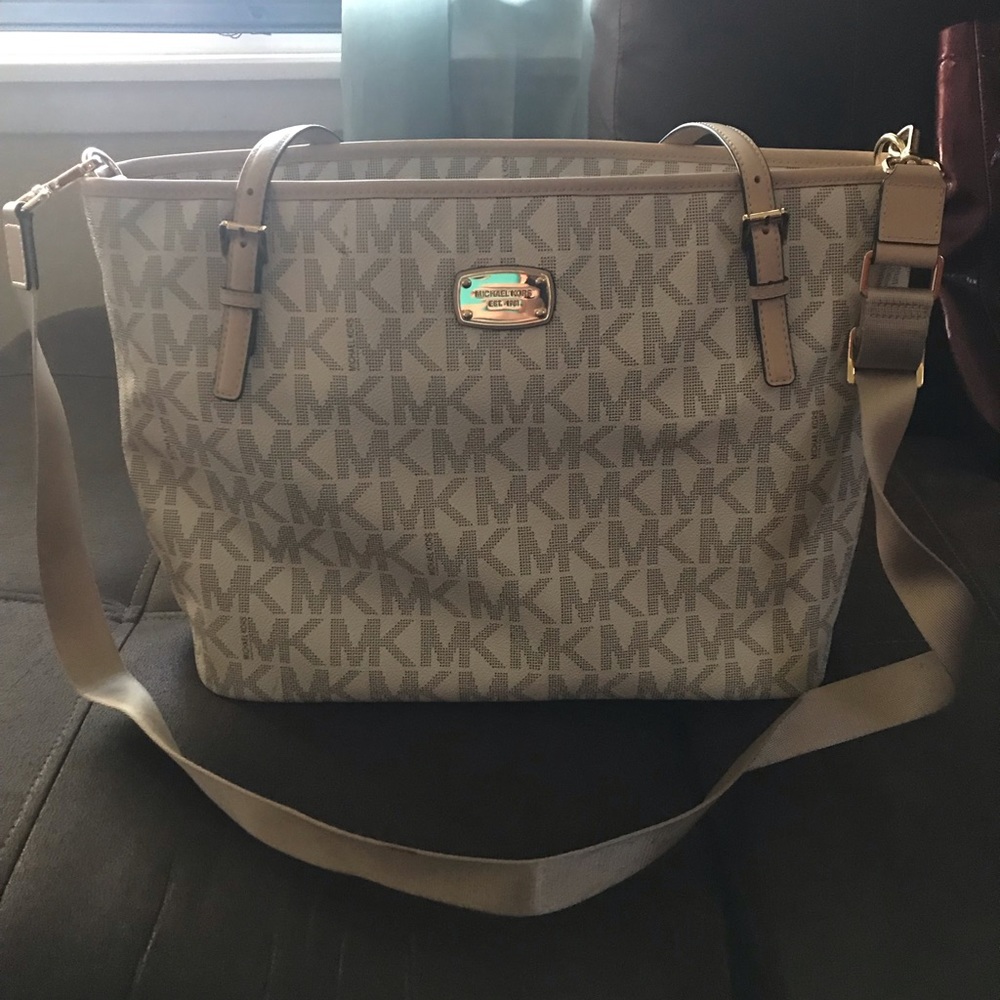 Michael Kors Jet set diaper bag